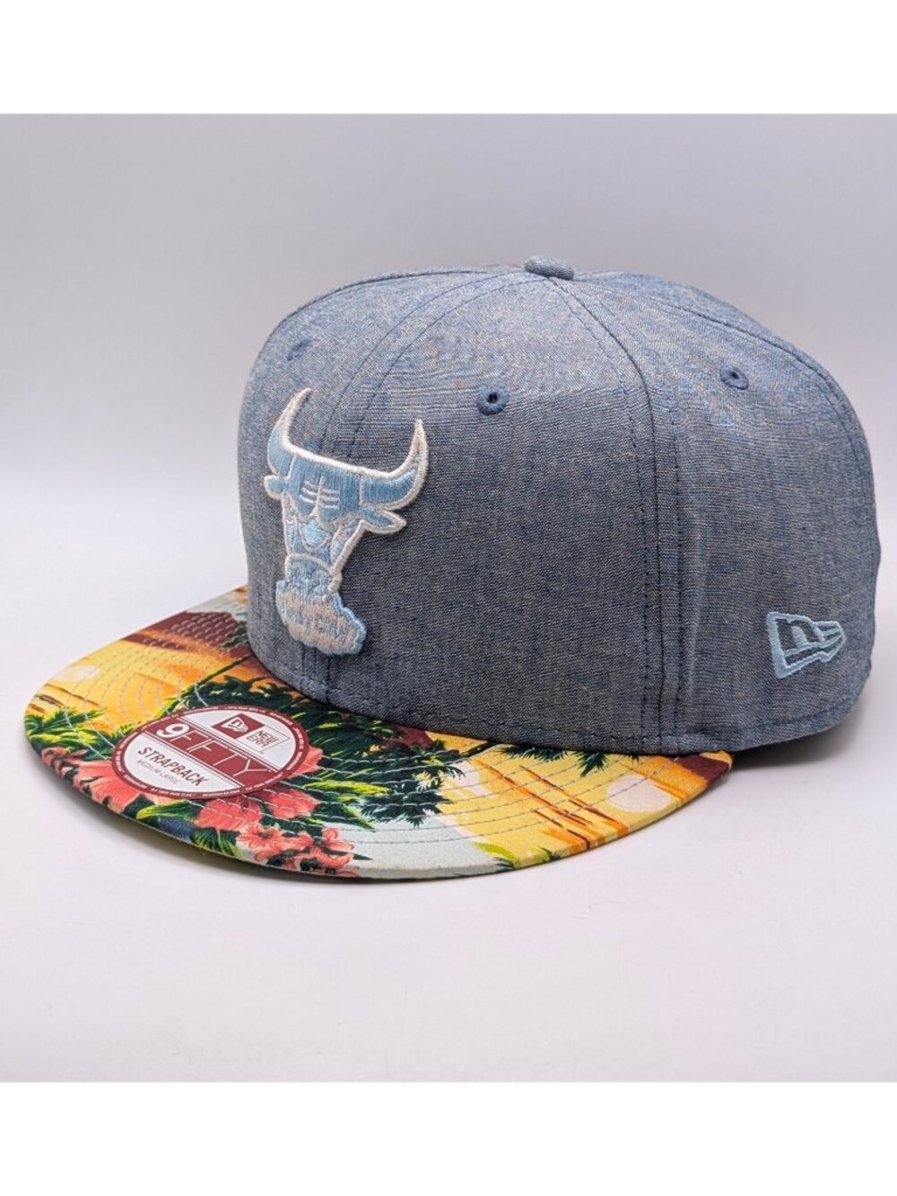 Chicago Bulls New Era 9FIFTY Windy City Leather Strap Floral Tropical NBA Hat